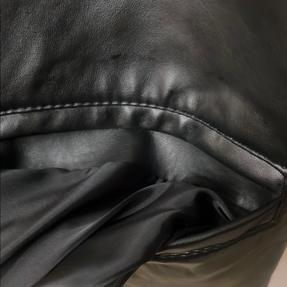 Vintage Armani Collezioni Black leather Lightweight Jacket Sleek Design Vintage - Picture 12 of 17